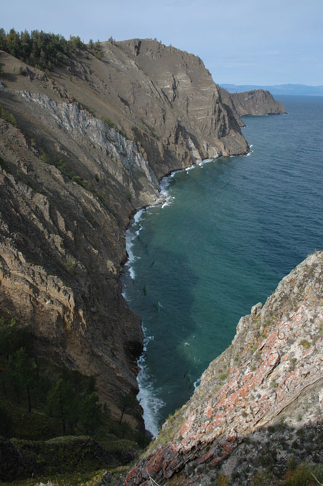 640px-Olkhon_Island_and_Lake_Baikal.jpg